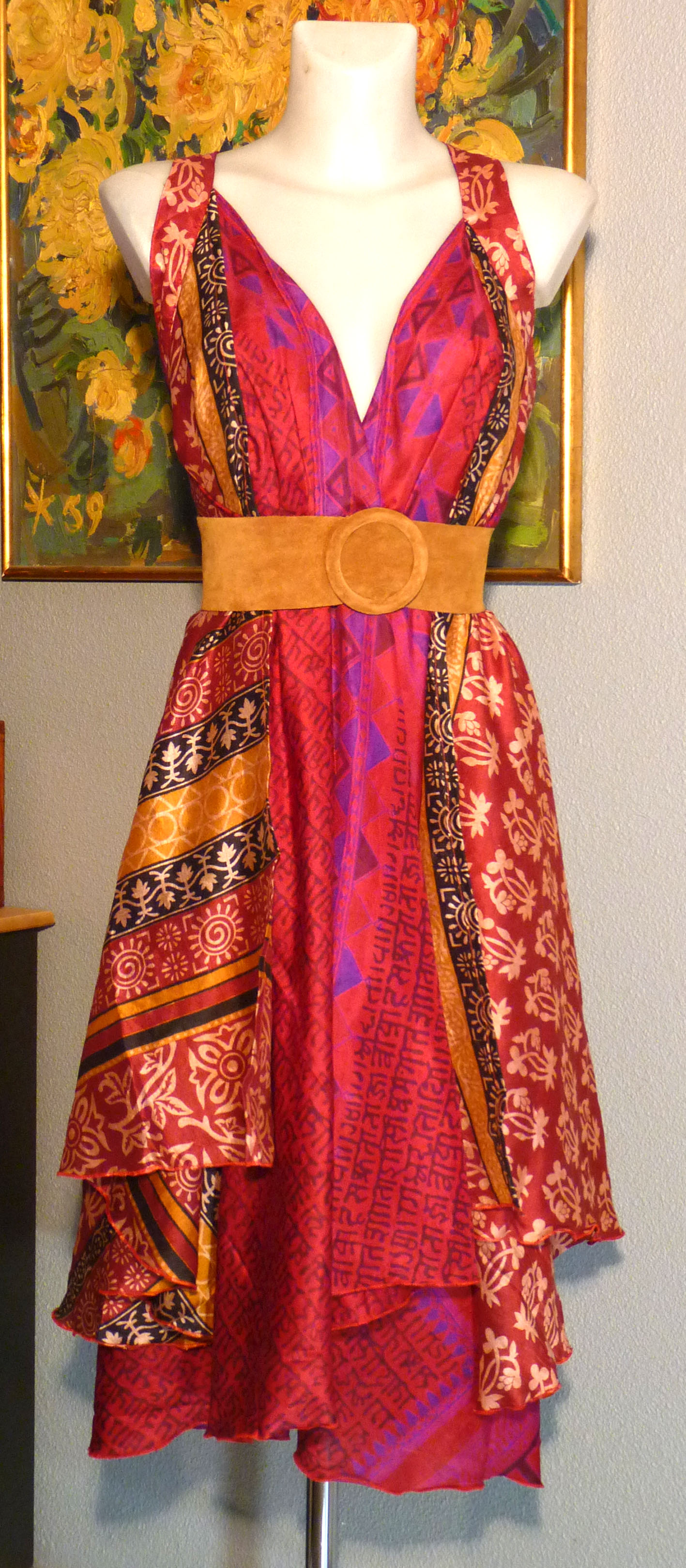 Large choix de jupes indiennes en soie, aux couleurs et imprimés